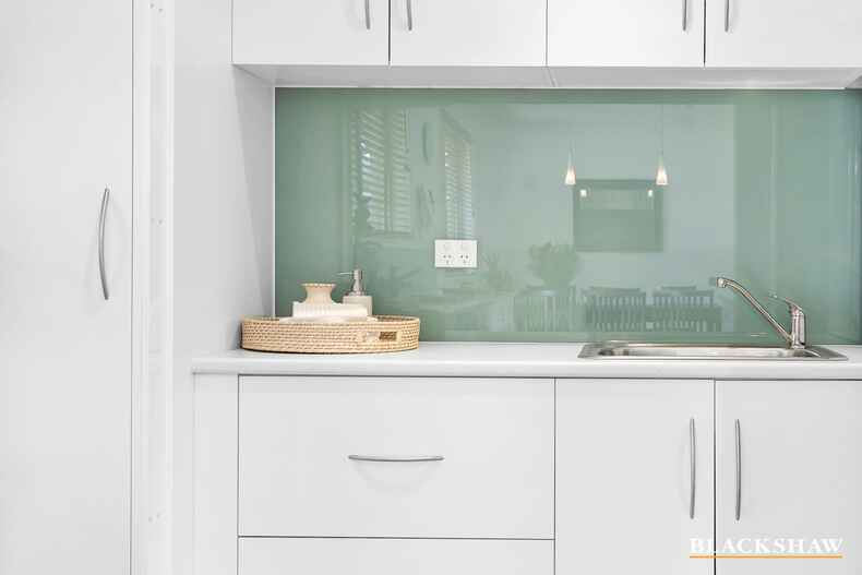 31 Ross Smith Crescent Scullin 31 Ross Smith Crescent Scullin