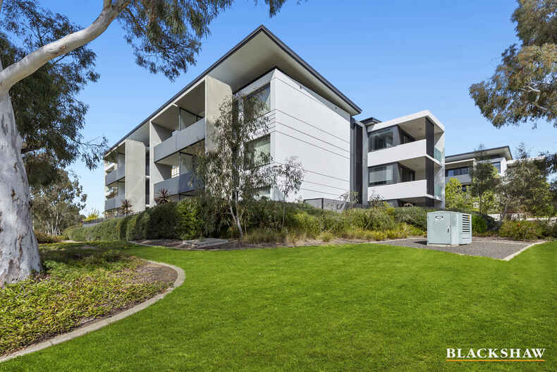 30/5 Burnie Street Lyons