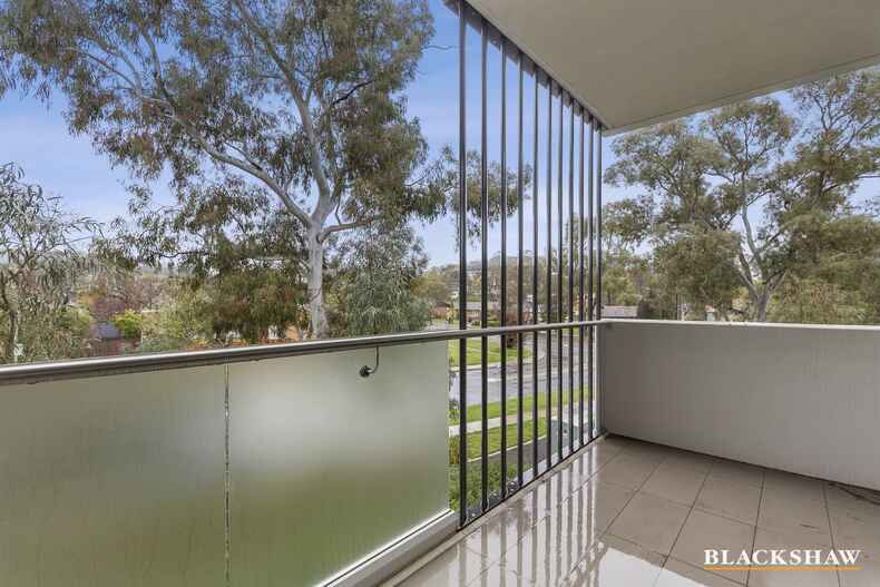 30/5 Burnie Street Lyons