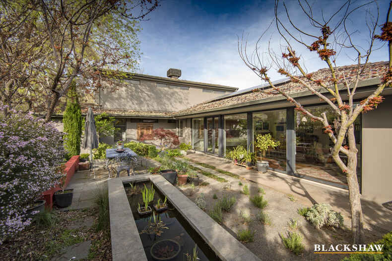 86 Blamey Crescent Campbell