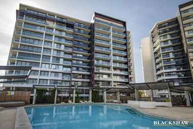 199/7 Irving Street Phillip