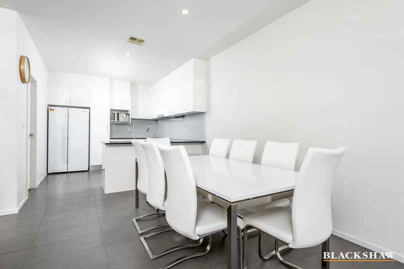 10 Crossman Street Amaroo 10 Crossman Street Amaroo