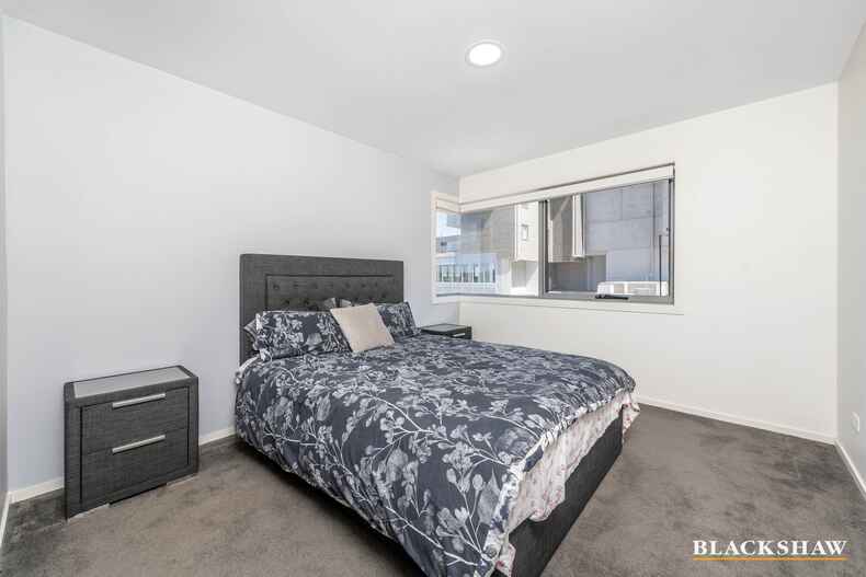 10 Crossman Street Amaroo 10 Crossman Street Amaroo