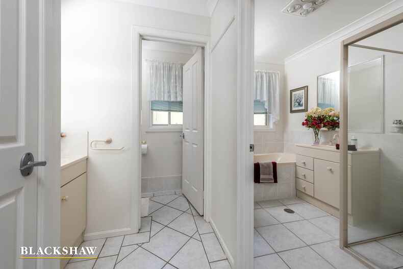 73 Morella Avenue Jerrabomberra