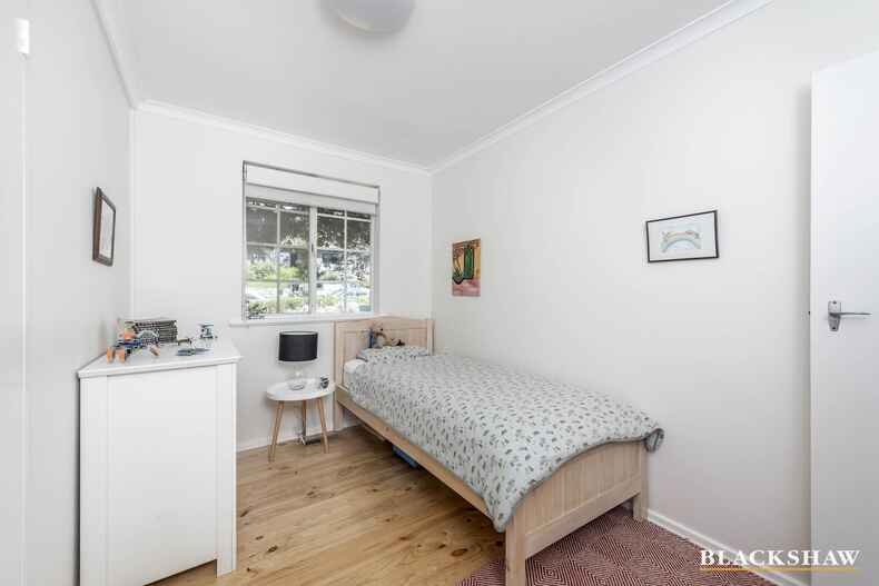 35 McLaren Crescent Pearce 35 McLaren Crescent Pearce