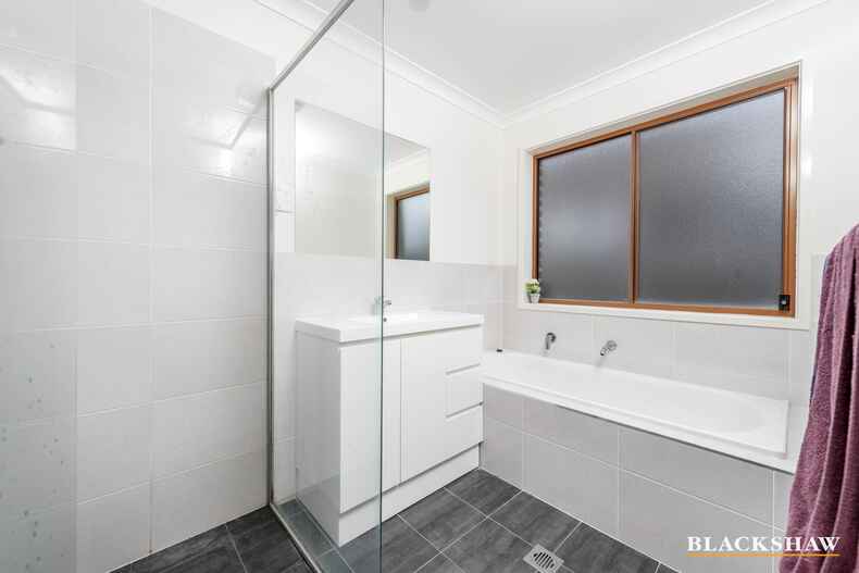 130 Bernard Heinze Avenue Moncrieff 130 Bernard Heinze Avenue Moncrieff