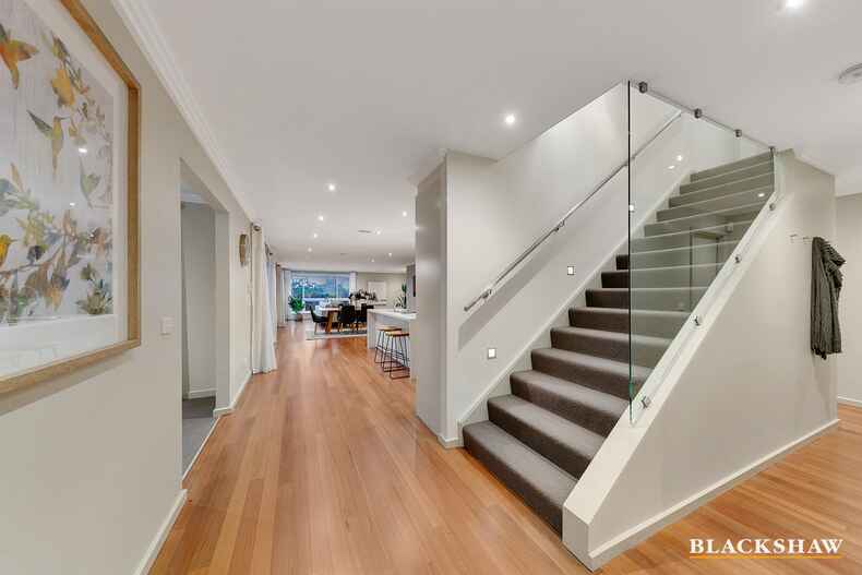 73 La Perouse Street Griffith