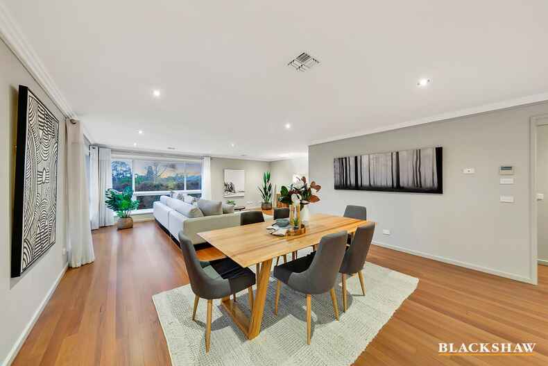 73 La Perouse Street Griffith