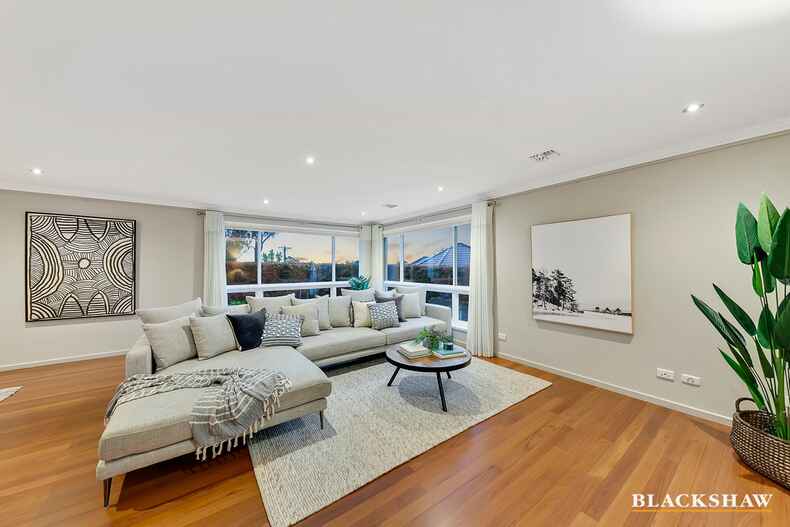 73 La Perouse Street Griffith