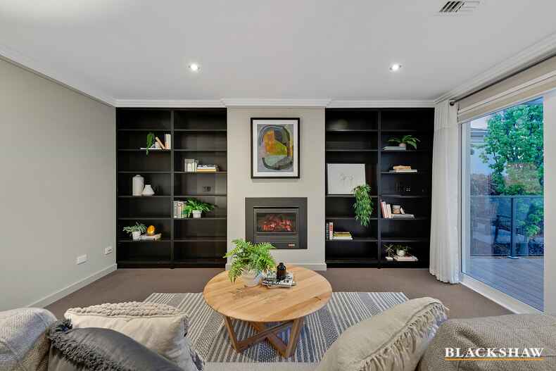 73 La Perouse Street Griffith