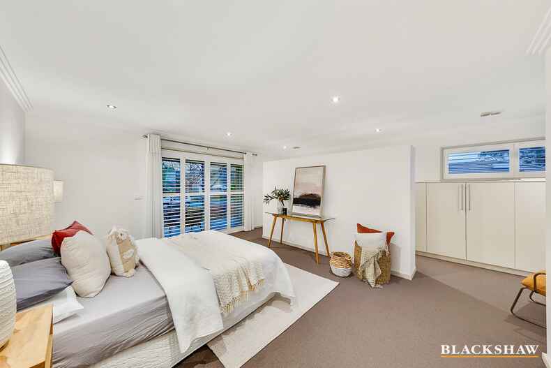 73 La Perouse Street Griffith