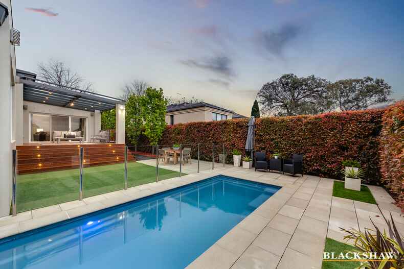 73 La Perouse Street Griffith