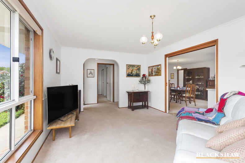 20 Patanga Gardens Queanbeyan West
