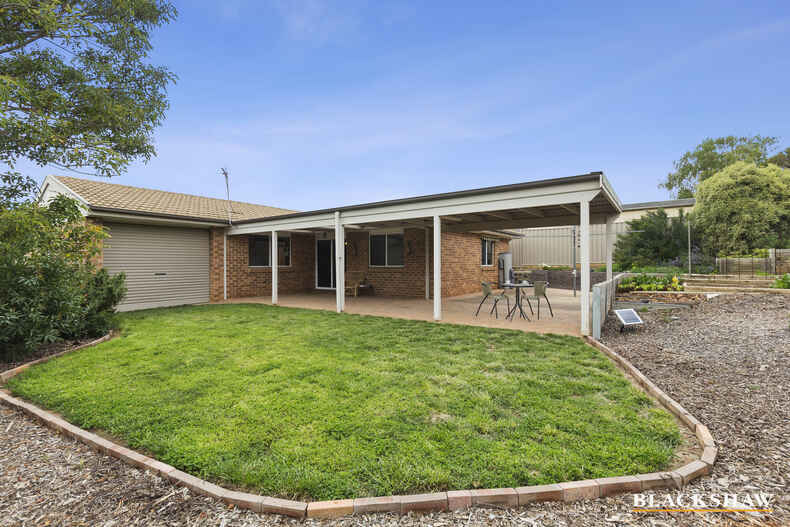 20 Patanga Gardens Queanbeyan West