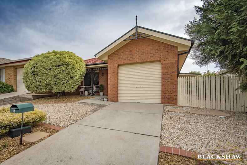 6 Yerrabi Place Ngunnawal 6 Yerrabi Place Ngunnawal
