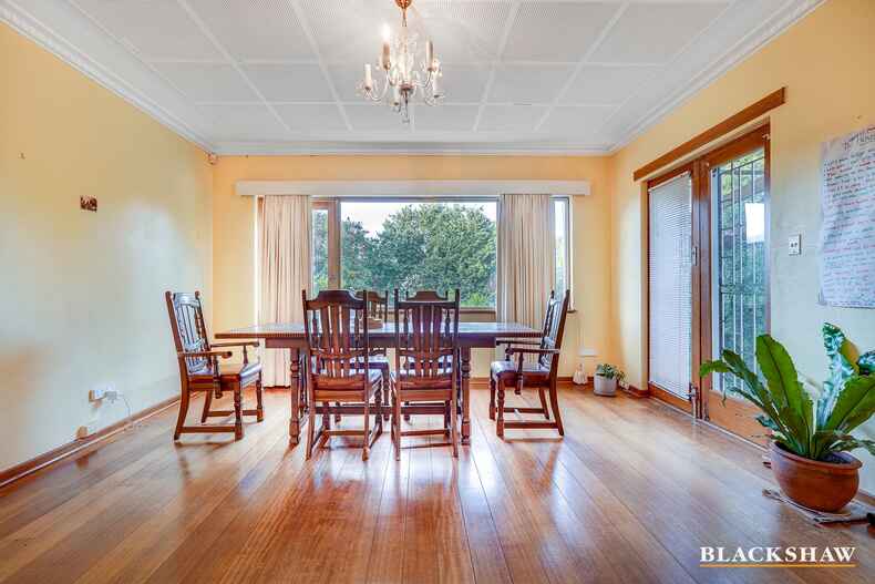 71 National Circuit Deakin