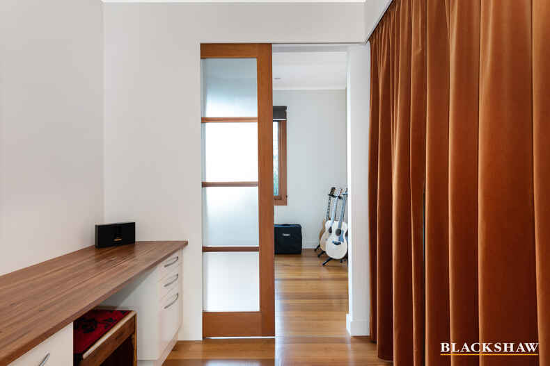 30 Carnegie Crescent Narrabundah
