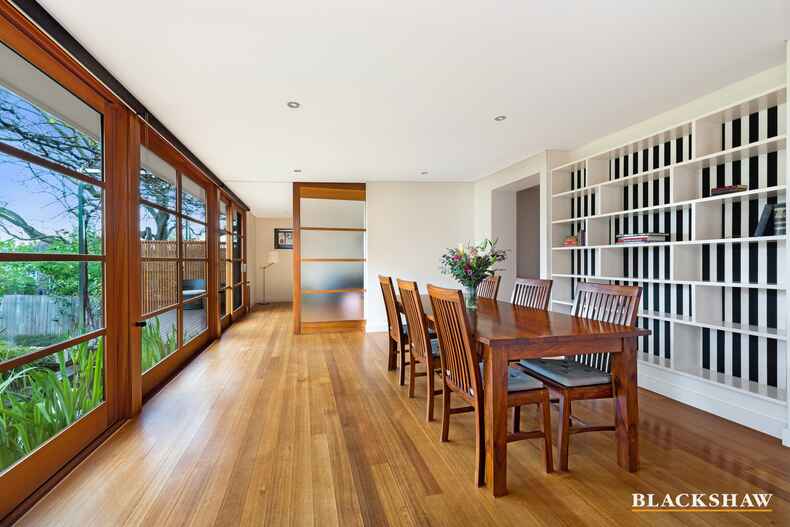 30 Carnegie Crescent Narrabundah 30 Carnegie Crescent Narrabundah