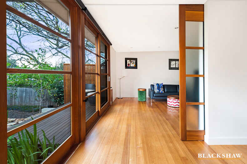 30 Carnegie Crescent Narrabundah