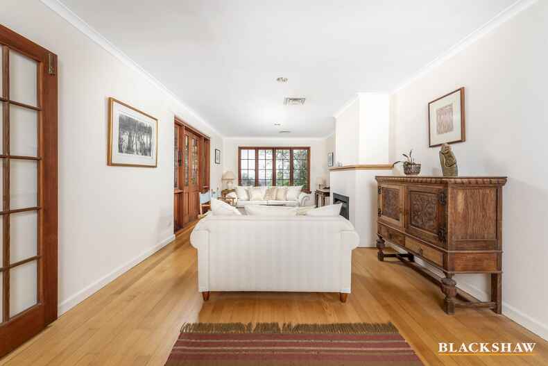 16 Hamelin Crescent Narrabundah