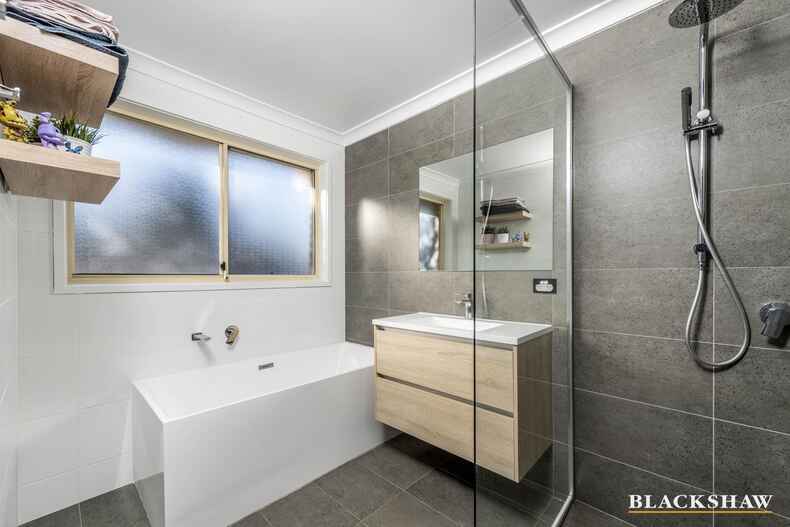 23 Adkinson Close Isaacs 23 Adkinson Close Isaacs