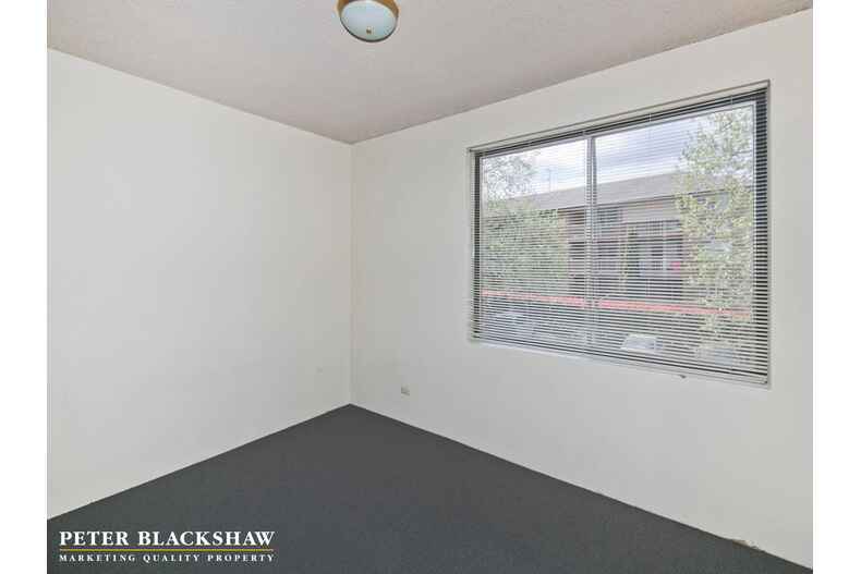 4/3 Waddell Place Curtin 4/3 Waddell Place Curtin