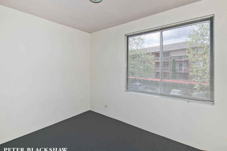 4/3 Waddell Place Curtin