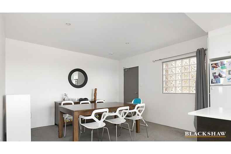 24A/17 Uriarra Road Queanbeyan