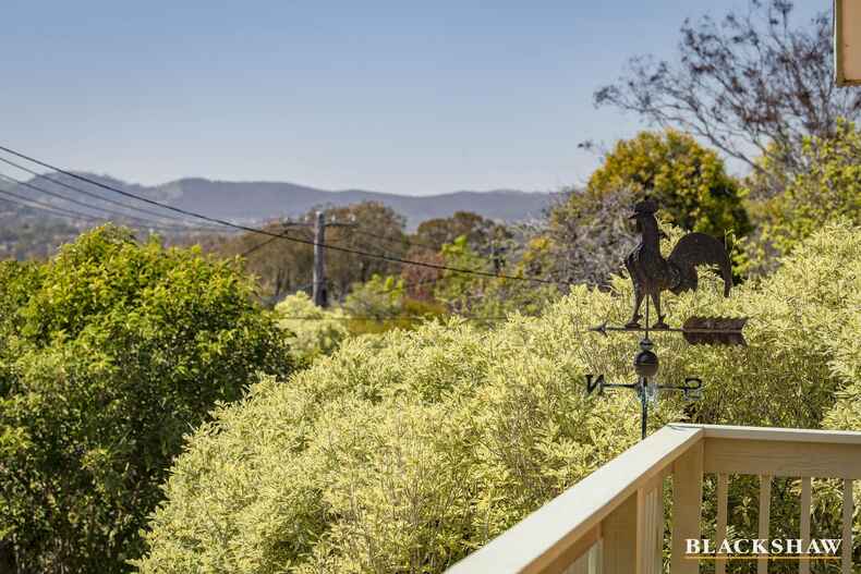 108 Learmonth Drive Kambah 108 Learmonth Drive Kambah