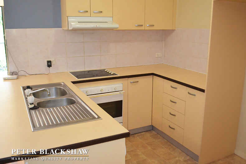 10/10 Ovens Street Griffith
