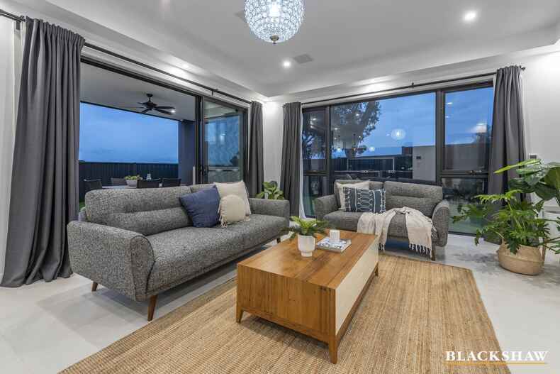 11 Quenda Close Throsby 11 Quenda Close Throsby