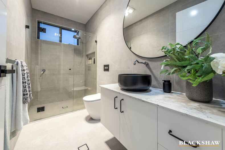 11 Quenda Close Throsby 11 Quenda Close Throsby