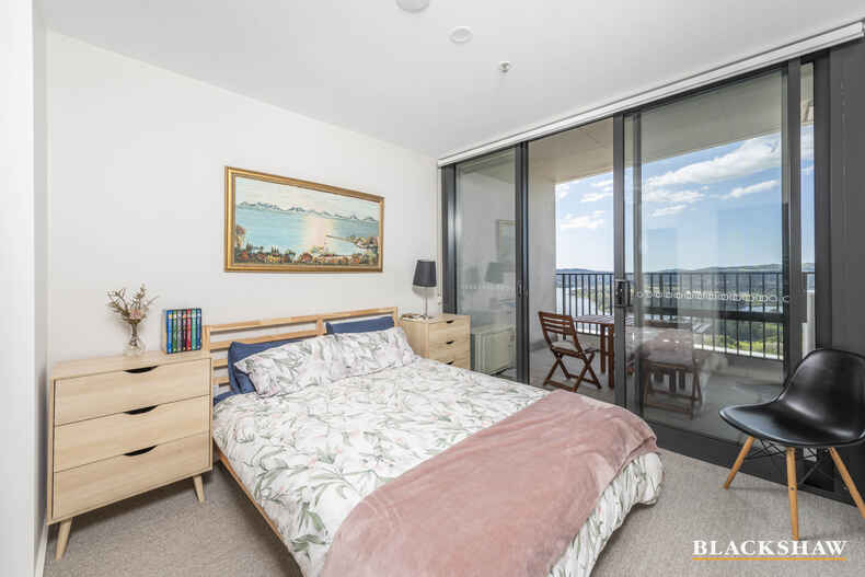 2605/120 Eastern Valley Way Belconnen