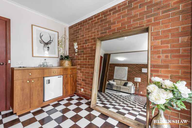 2/3 Allambee Street Reid