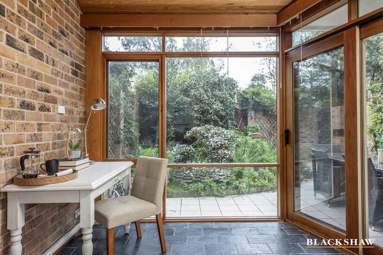 2/3 Allambee Street Reid