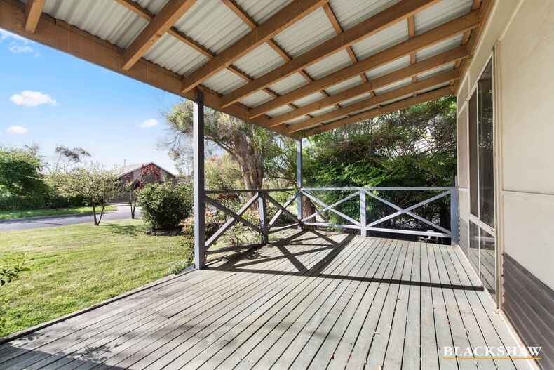 11 Tungun Street Narrabundah