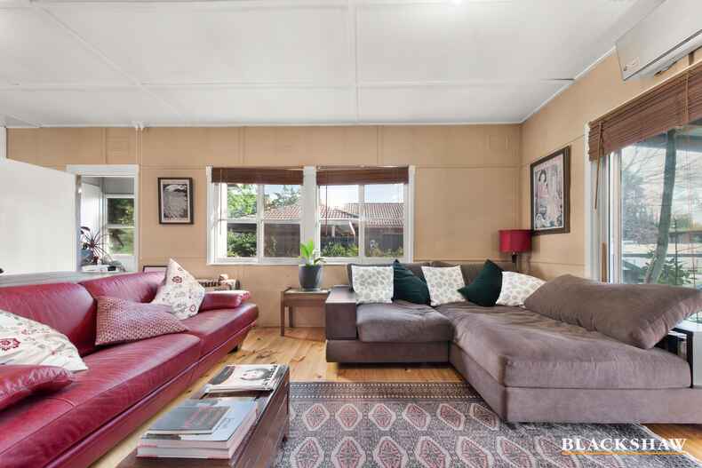 11 Tungun Street Narrabundah