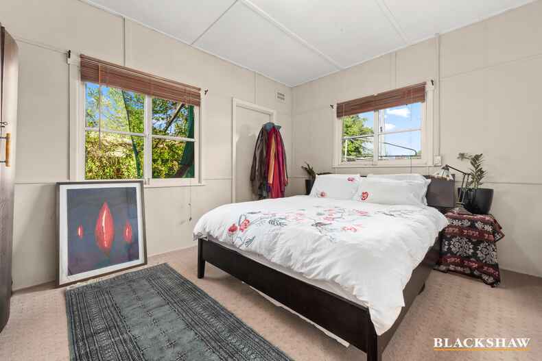 11 Tungun Street Narrabundah