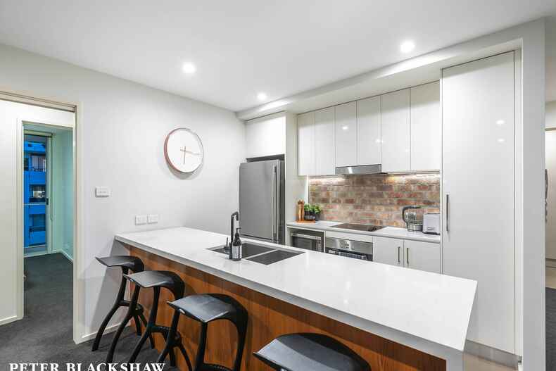 49/71 Giles Street Kingston