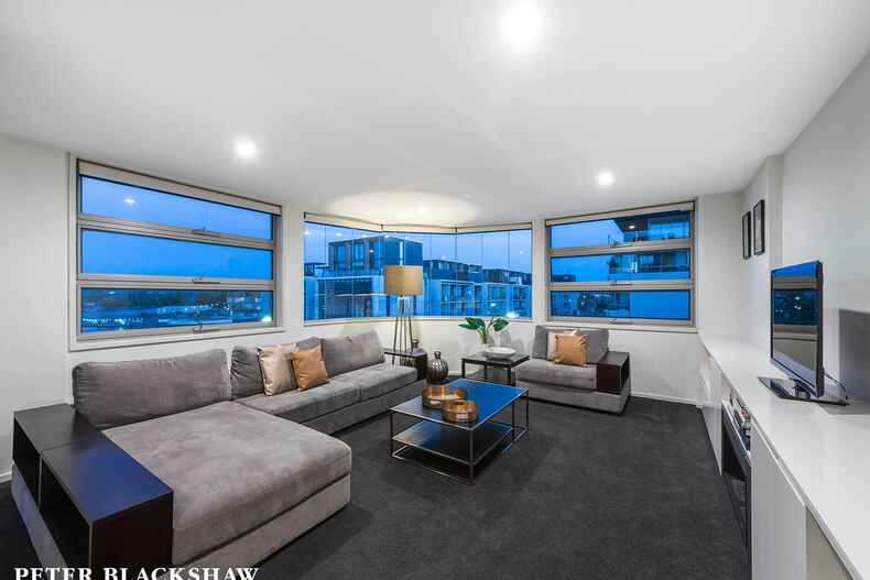 49/71 Giles Street Kingston