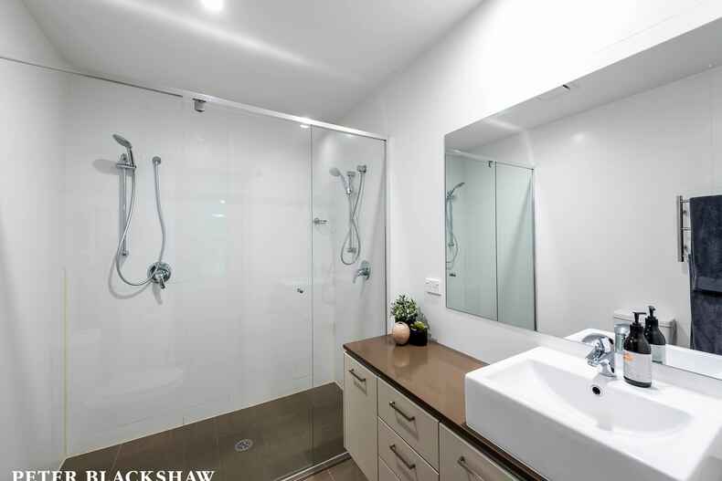 49/71 Giles Street Kingston