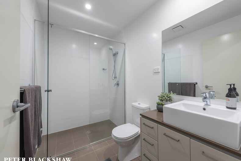 49/71 Giles Street Kingston