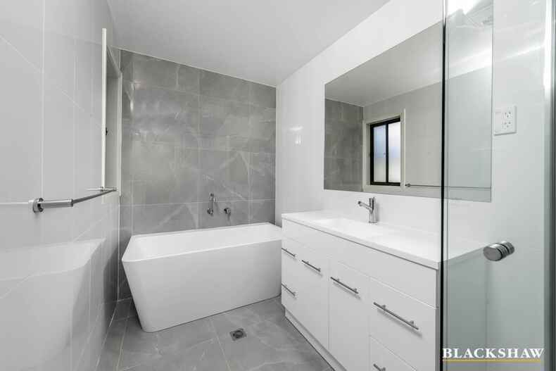 20 Dragon Street Throsby