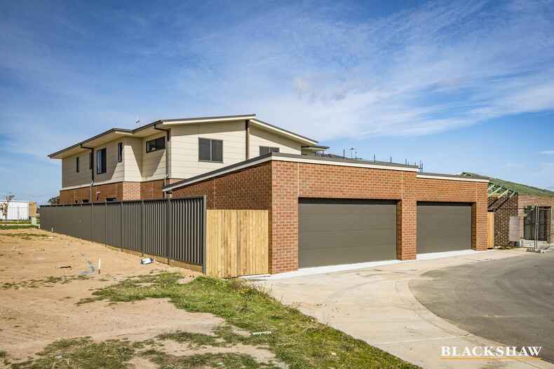 20 Dragon Street Throsby
