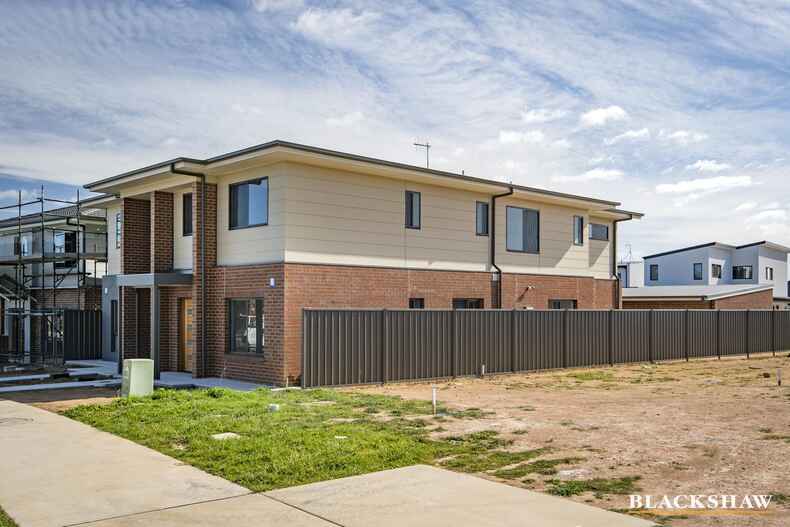 20 Dragon Street Throsby