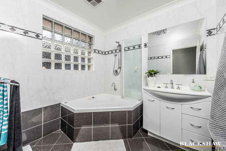 6 Goldsbrough Close Macarthur 6 Goldsbrough Close Macarthur
