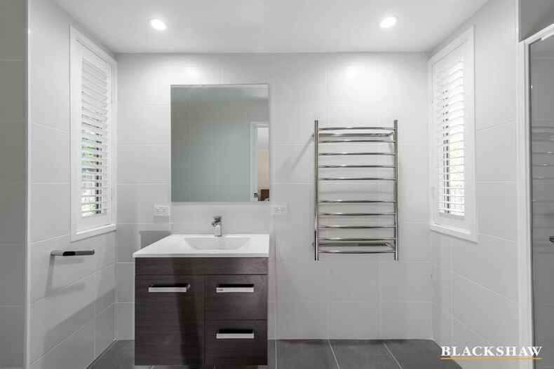 54 Namatjira Drive Stirling 54 Namatjira Drive Stirling