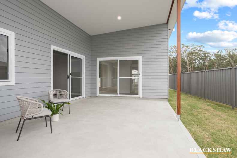 28 Gillan Grove Broulee 28 Gillan Grove Broulee