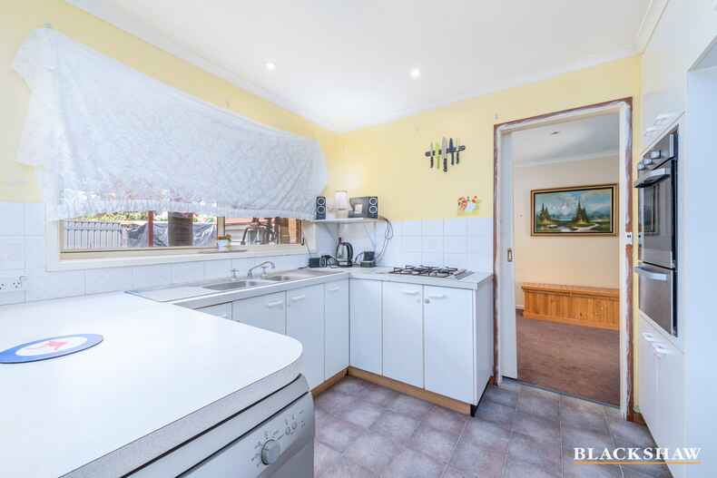 115 Tom Roberts Avenue Banks 115 Tom Roberts Avenue Banks