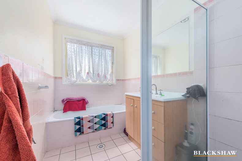 115 Tom Roberts Avenue Banks 115 Tom Roberts Avenue Banks